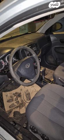 יונדאי אקסנט i25