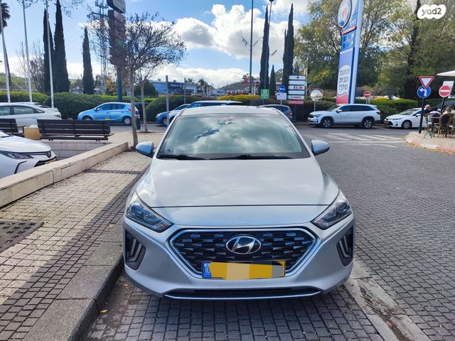 מודעת רכב יונדאי איוניק