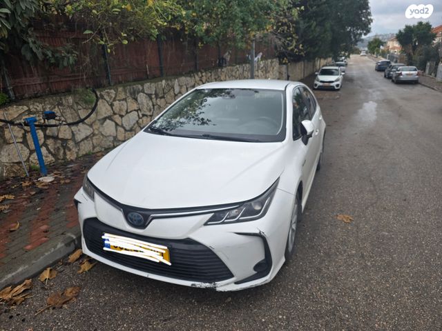 מודעת רכב טויוטה קורולה