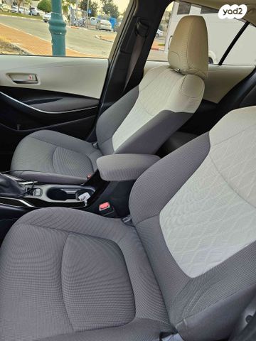 טויוטה קורולה