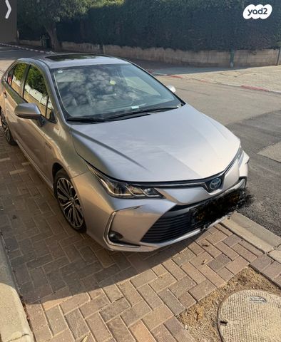 מודעת רכב טויוטה קורולה