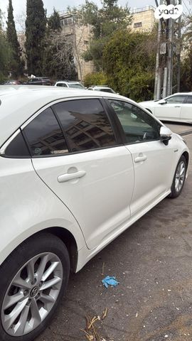 מודעת רכב טויוטה קורולה