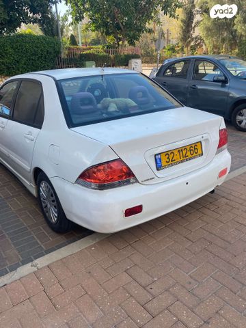 מיצובישי לנסר