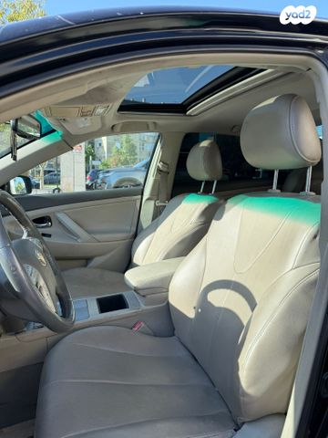 טויוטה קאמרי