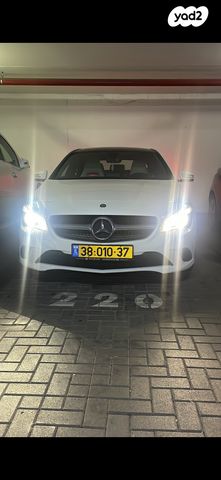 מודעת רכב מרצדס-בנץ CLA