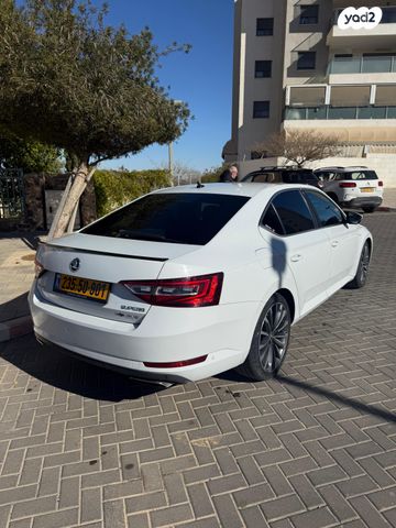 סקודה סופרב