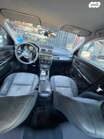 מודעת רכב מאזדה 3