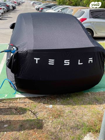 מודעת רכב טסלה מודל 3