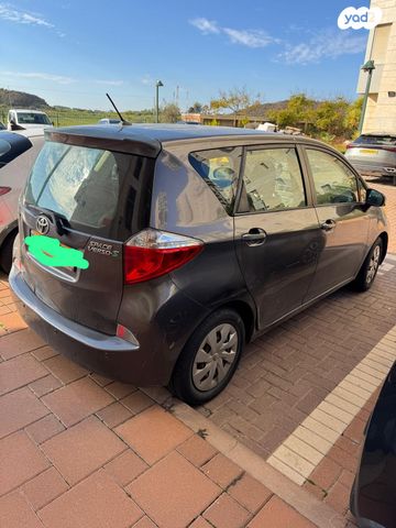 מודעת רכב טויוטה ורסו-S