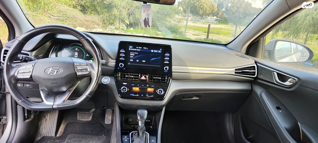 יונדאי איוניק