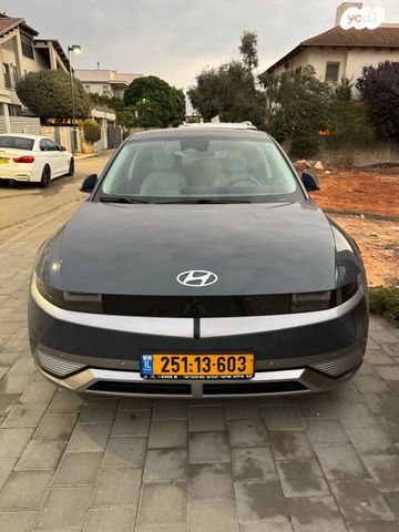 יונדאי איוניק 5