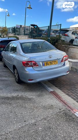 מודעת רכב טויוטה קורולה