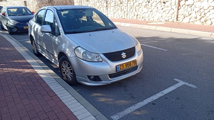 מודעת רכב סוזוקי SX4