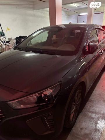 יונדאי איוניק