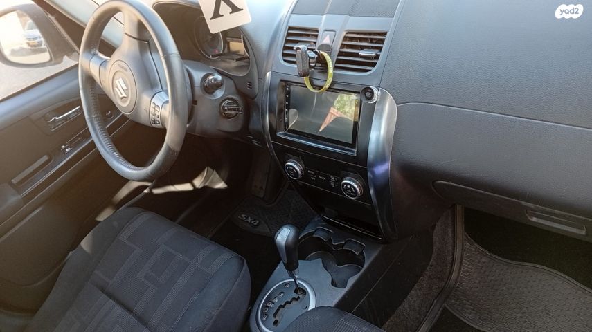 סוזוקי SX4
