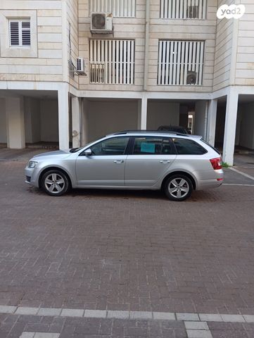 סקודה אוקטביה 