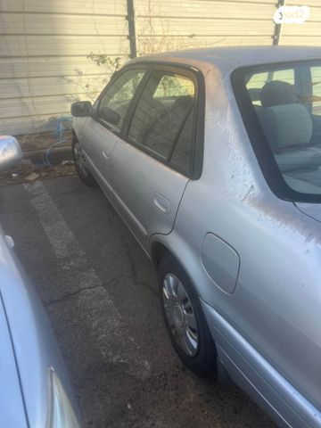 מודעת רכב טויוטה קורולה