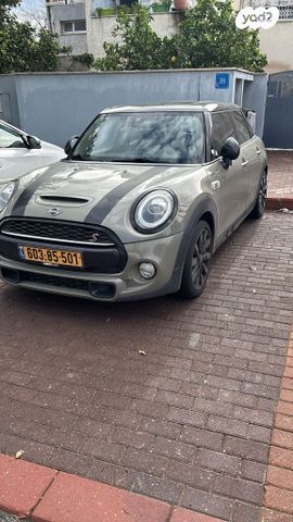 מודעת רכב מיני קופר