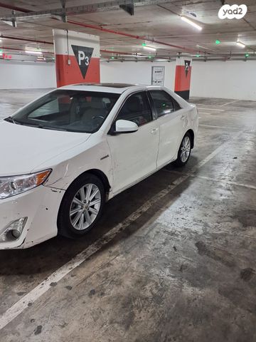 טויוטה קאמרי