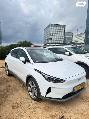 ג׳ילי Geometry C