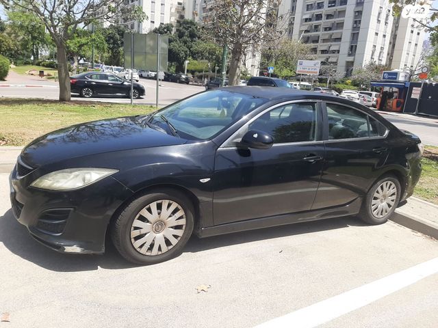 מודעת רכב מאזדה 6