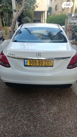 מודעת רכב מרצדס-בנץ C-class