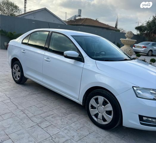 סקודה ראפיד