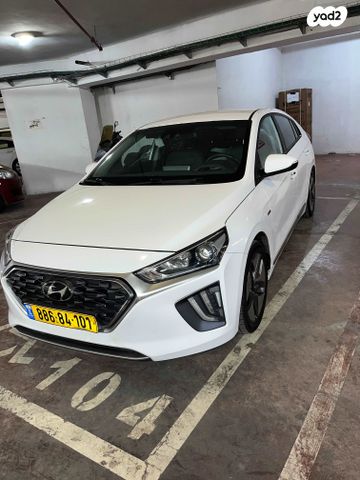 יונדאי איוניק