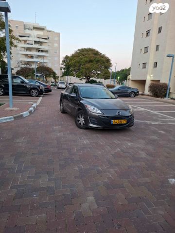 מודעת רכב מאזדה 3