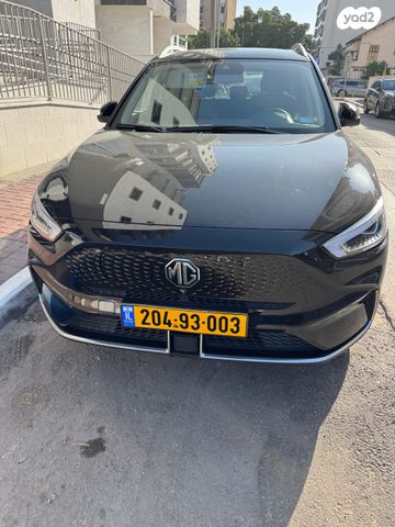 מודעת רכב אם ג'י ZS