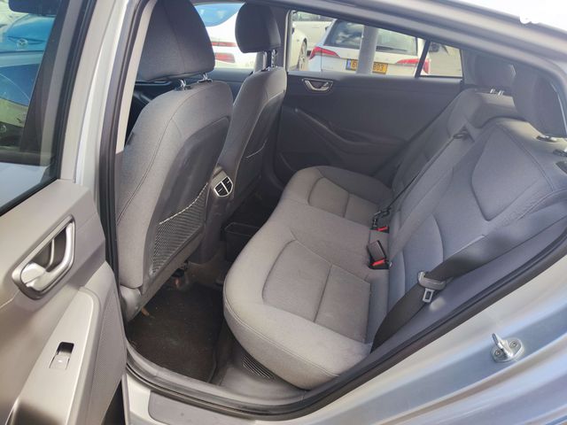 יונדאי איוניק