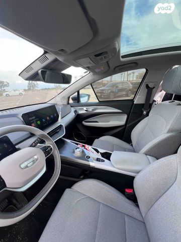 ג׳ילי Geometry C