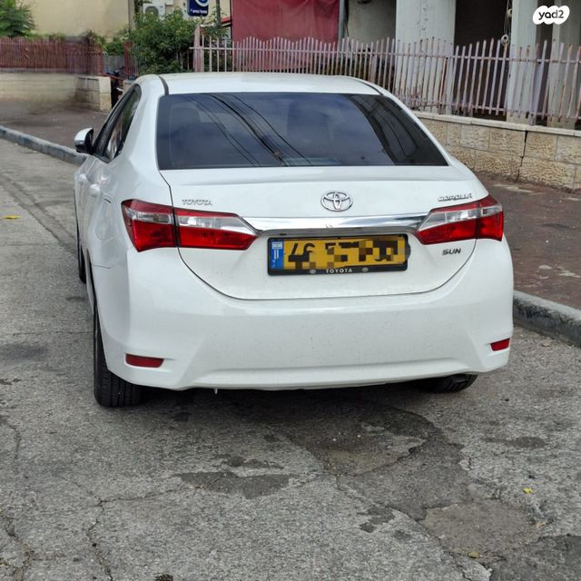 טויוטה קורולה