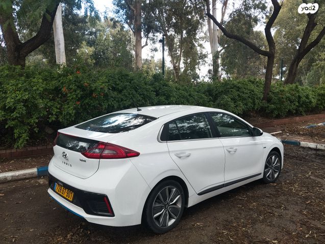 מודעת רכב יונדאי איוניק