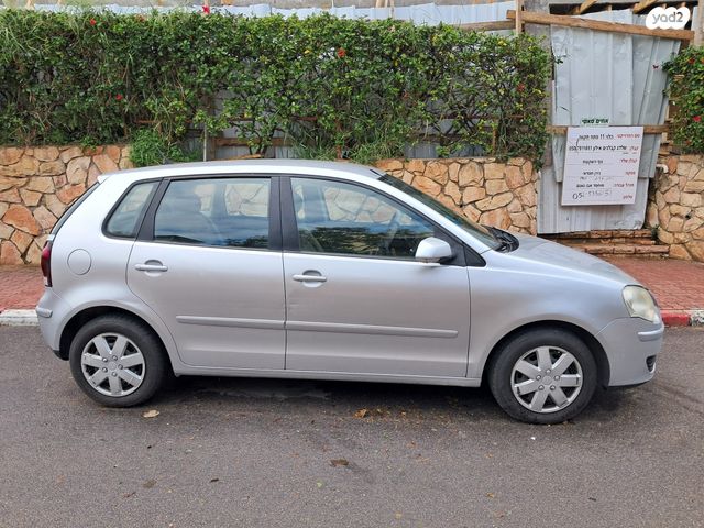 פולקסווגן פולו 