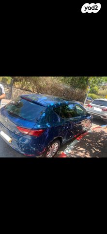 מודעת רכב סיאט לאון