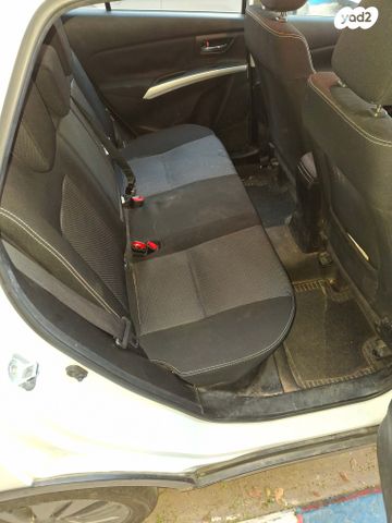 סוזוקי קרוסאובר