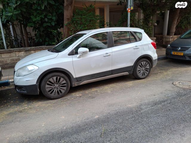 סוזוקי קרוסאובר