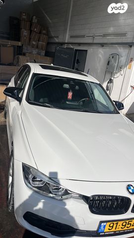 מודעת רכב ב מ וו סדרה 3