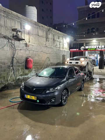 טויוטה קורולה