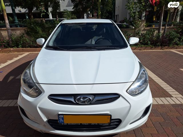 יונדאי אקסנט i25