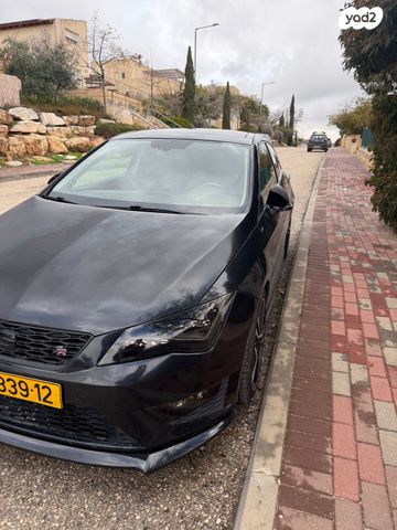 מודעת רכב סיאט לאון