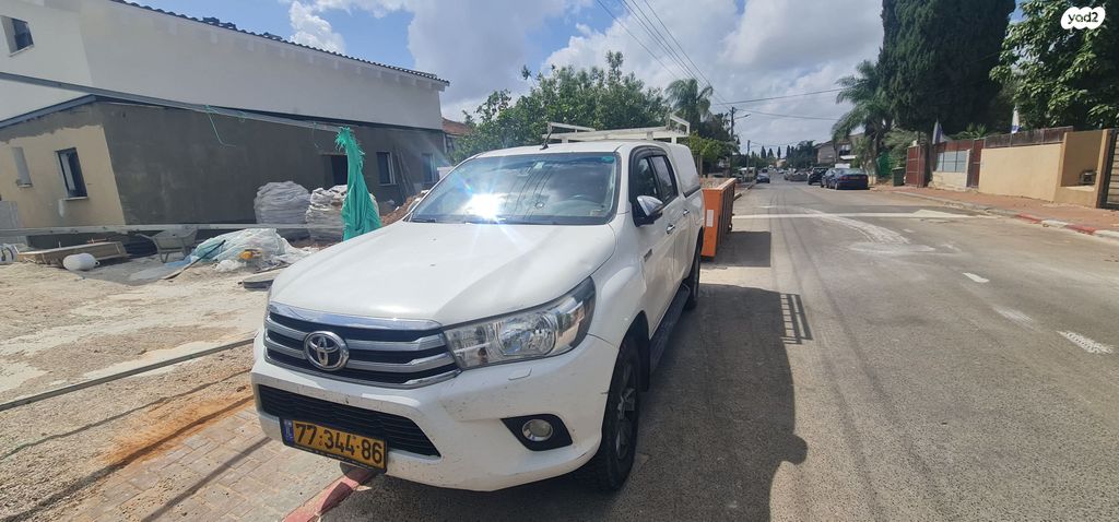 טויוטה היילקס