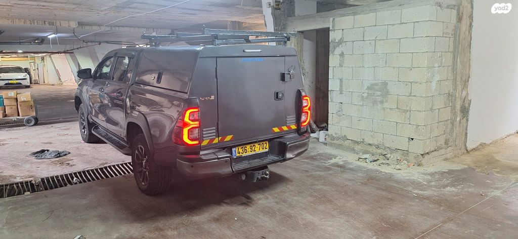 מודעת רכב טויוטה היילקס