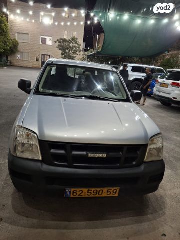 מודעת רכב איסוזו די-מקס