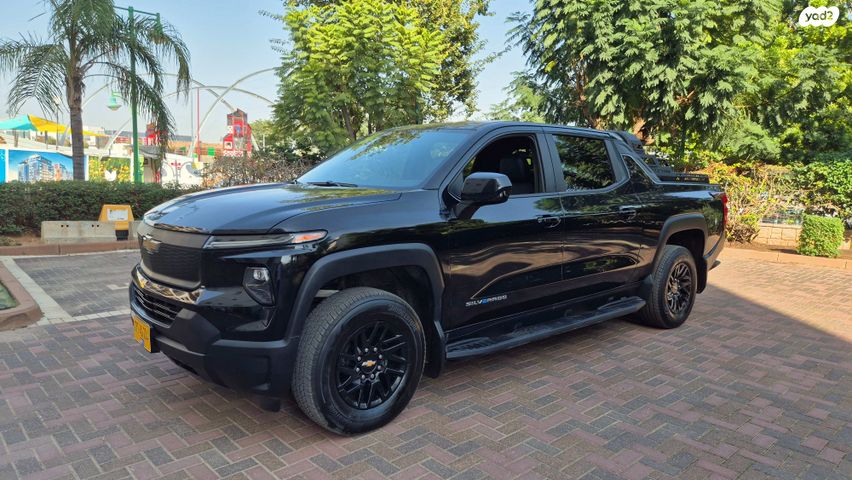 מודעת רכב שברולט סילברדו EV