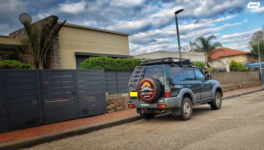 מודעת רכב טויוטה לנד קרוזר