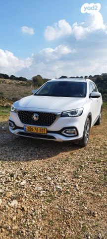 מודעת רכב אם ג'י EHS PHEV