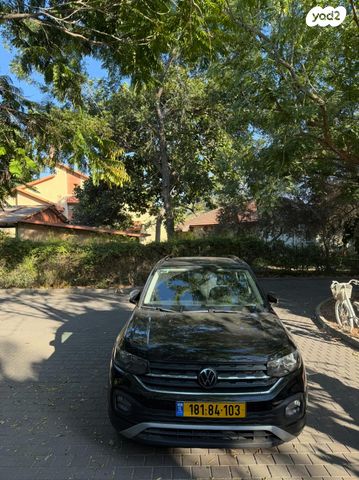 מודעת רכב פולקסווגן T-קרוס