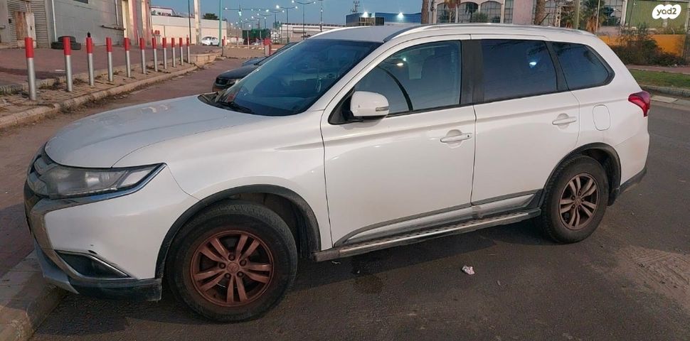 מודעת רכב מיצובישי אאוטלנדר